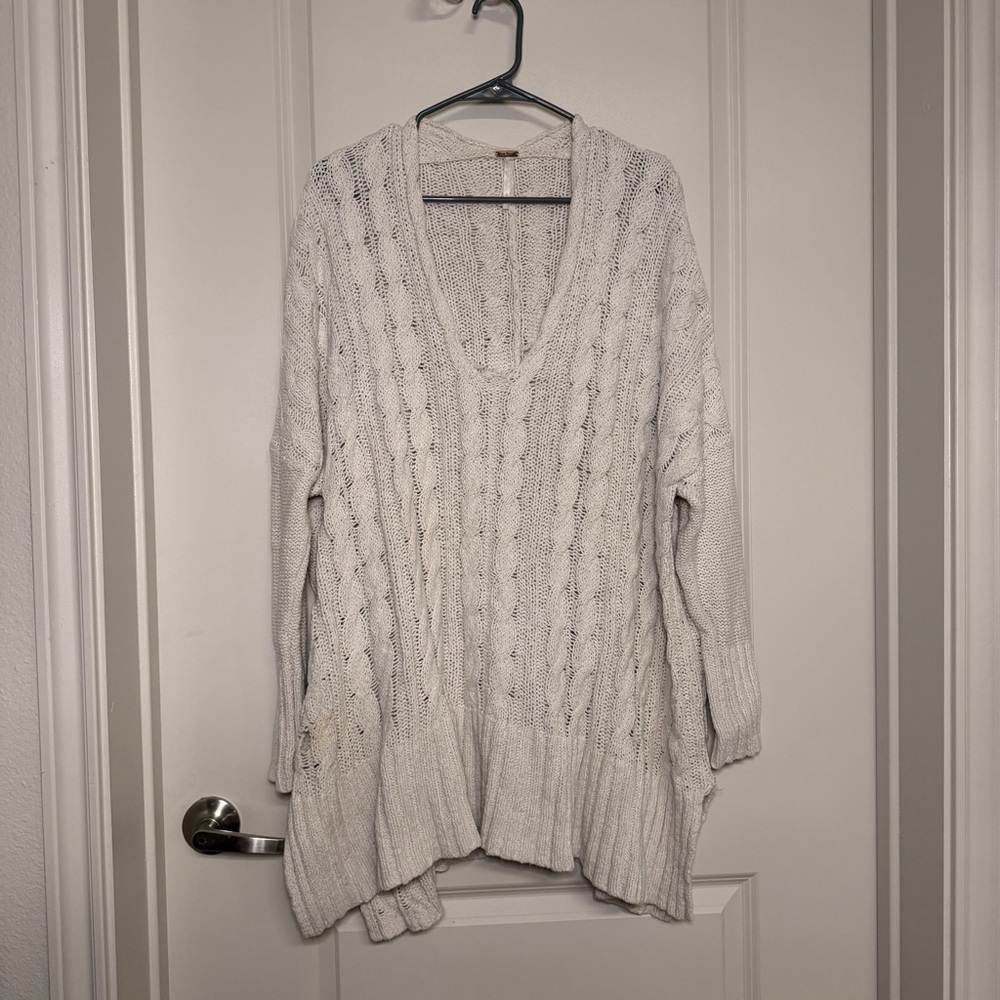 Free People Cream Cable Knit V-Neck Sweater